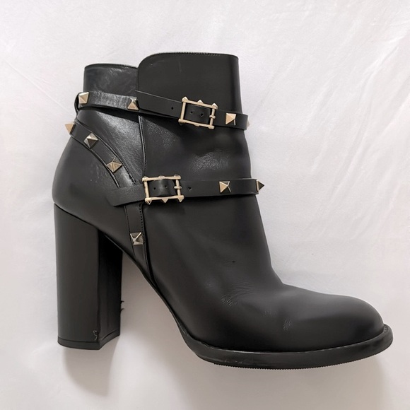🤘🏼✨Valentino Rockstud Ankle Boots, Black, Size 39.5 - Picture 9 of 13